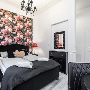 https://superapart-targowa-11.warsawhotelspoland.com